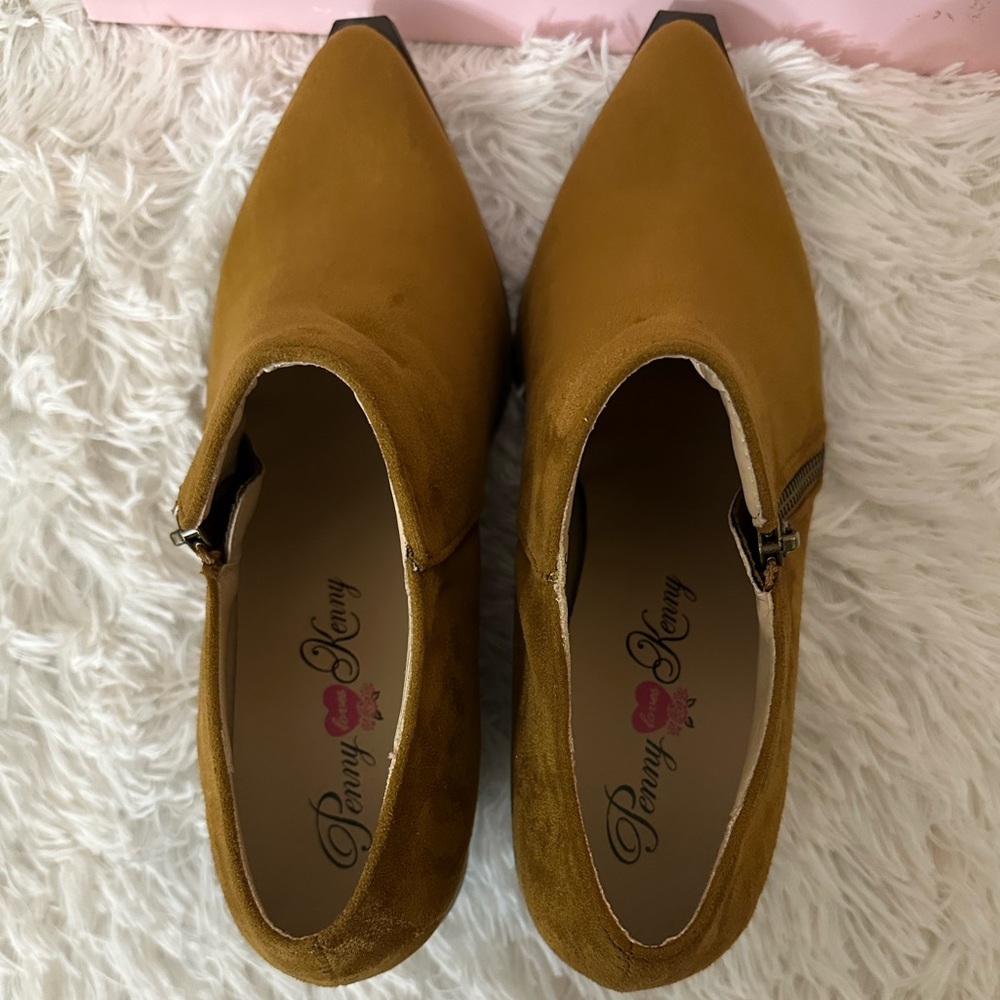 Penny Loves Kenny Microsuede Sync Ankle Boots Size 9 - NWT - Picture 7 of 15
